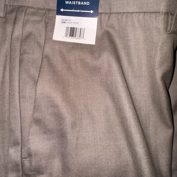 Haggar Men's Super Flex Pants Tan 40 x 32 NWT - Picture 3 of 7